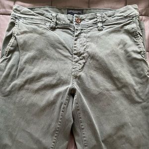 American Eagle Chinos Slim Straight Chinos